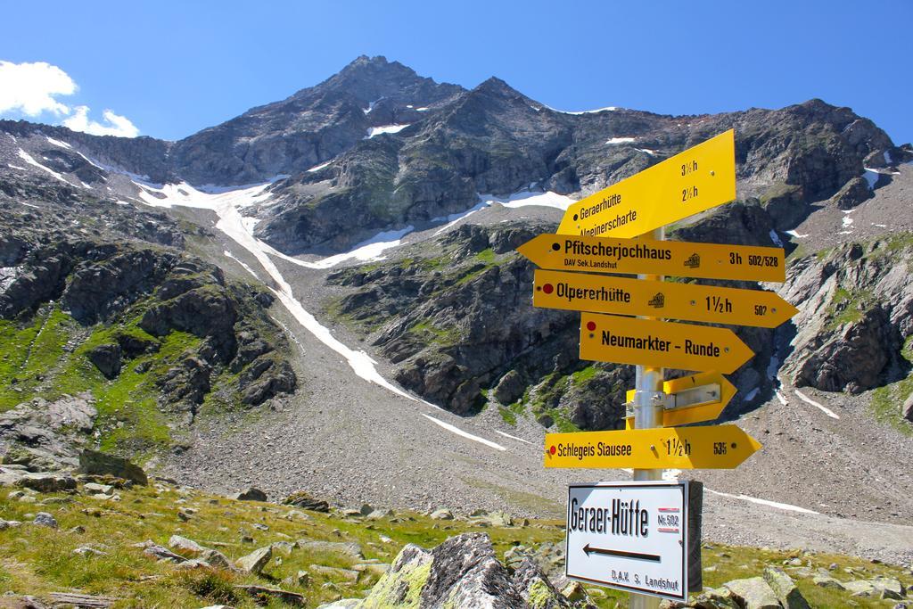 Gaestehaus Ahornblick Mayrhofen Zewnętrze zdjęcie